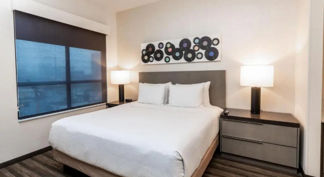 Двухместный номер Den Hyatt House Nashville Downtown-Convention Center