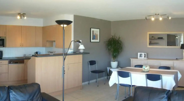 Res Apollo Nieuwpoort, Prenota Hotel Nieuwpoort 