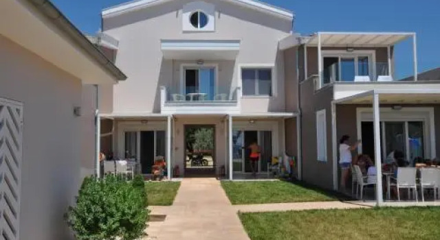 Crystal Blue, Забронировать Отель Отели Потос 5 звезд, 5*