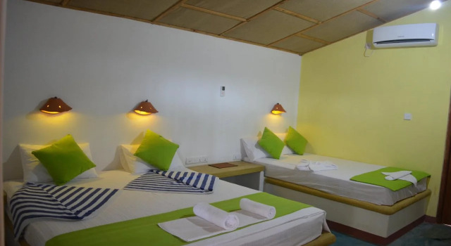 Seahorse Beach Resort, Забронировать Курортный отель Койявади 