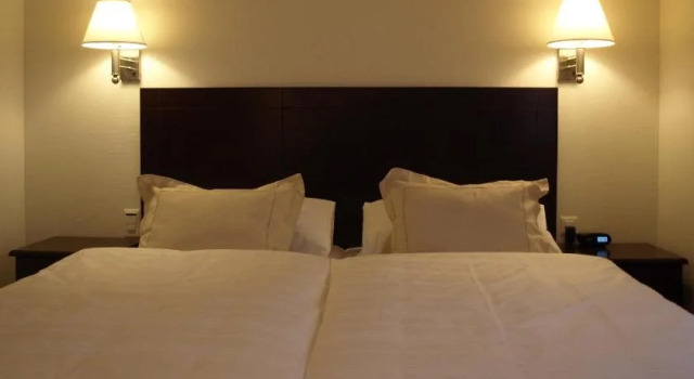 Swiss Inn & Apartments, Забронировать Апартаменты/квартира Интерлакен Берн кантон, рядом с Железнодорожный вокзал Интерлакен Западный