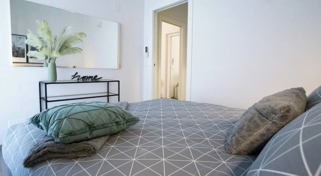 Апартаменты Charming modern 3br apt in the heart of Asti