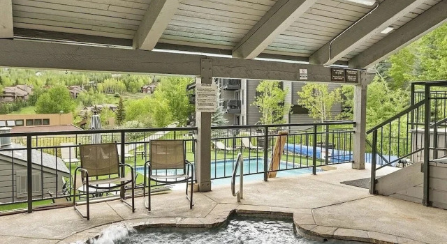Номер Standard с 2 комнатами Snowmass 2BR Getaway Pool, Hot Tub & Ski Access - D2 by RedAwning