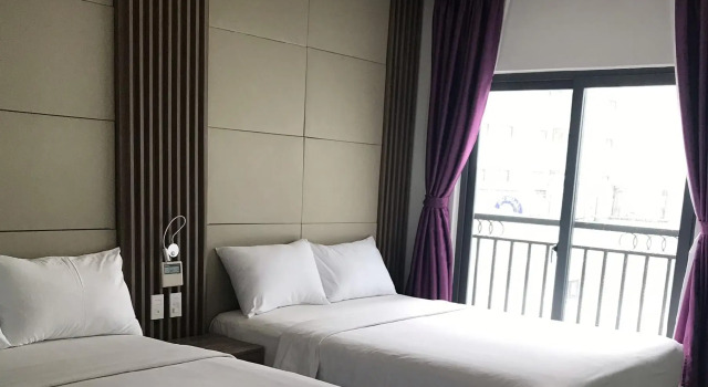 Трёхместный номер Deluxe ABAY Hotel