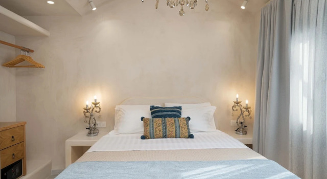Полулюкс Thousand Stars Suites&Rooms