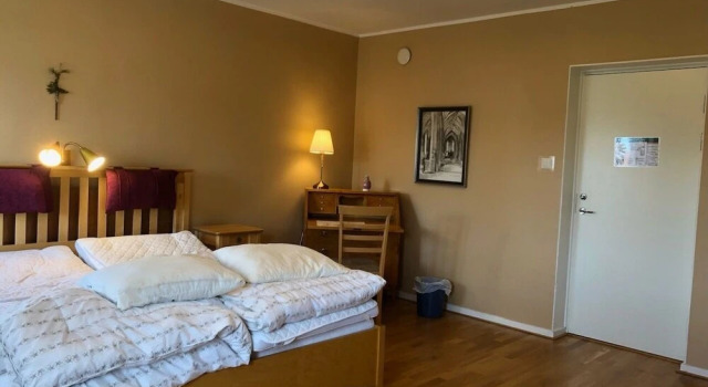Birgittasystrarnas Gästhem, Prenota Affittacamere Hotel economici a Småland