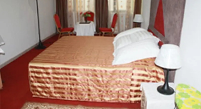 Alpha Palace Hotel