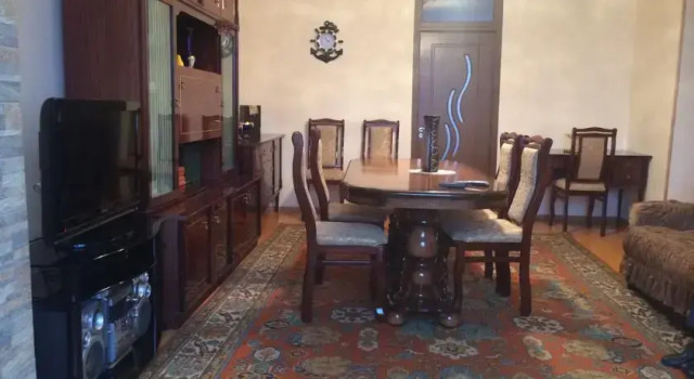 Villa in Dilijan, Varaa Villa Mökit kohteessa Tavush region, Mökki