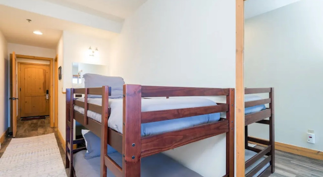 Bear Creek Lodge 309ab 2 Bedroom Condo by Alpine Lodging Telluride, Buchen Sie Ferienwohnung Hotels in Telluride ski mit Parkplatz, Parkplätze