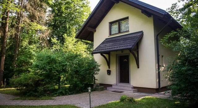 Коттедж Holiday Home Lemut