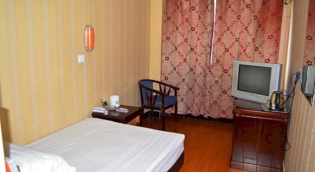 Shanghai Tiandu Hotel, Varaa Hotelli Songjiang Shanghai