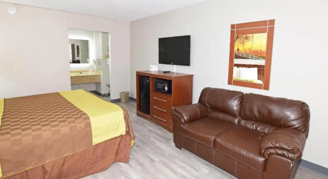 Номер Standard с видом на внутренний двор Days Inn by Wyndham Midland