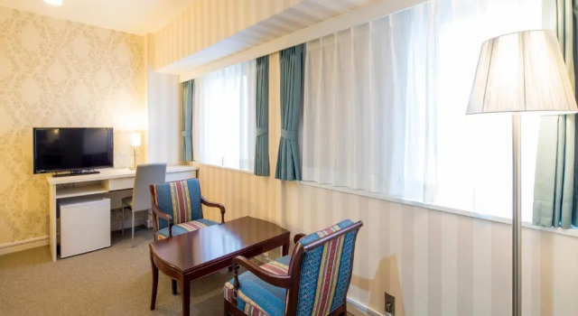 Двухместный номер Deluxe New Osaka Hotel