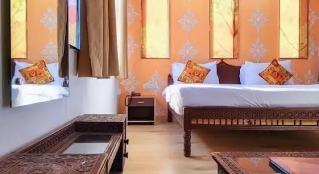 Rudrakshi Inn, Забронировать Отель Отели штата Раджастхана с парковкой, Парковка