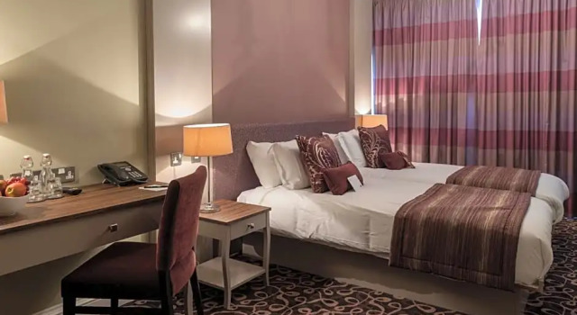 Номер Standard Halifax Hall