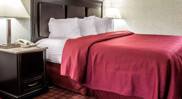 Двухместный люкс Quality Inn & Suites Gibsonia - Pittsburgh North