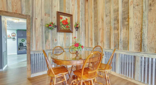 Апартаменты Downtown Lineville Vacation Rental ~ 10 Mi to Lake