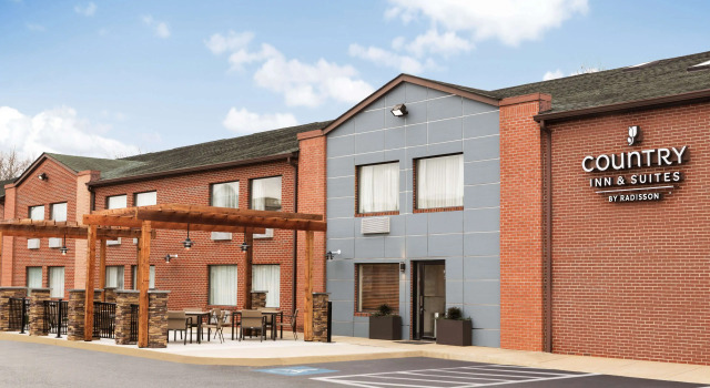 Holiday Inn Express Hotel & Suites Dahlgren, Boek Hotel Dahlgren Virginia