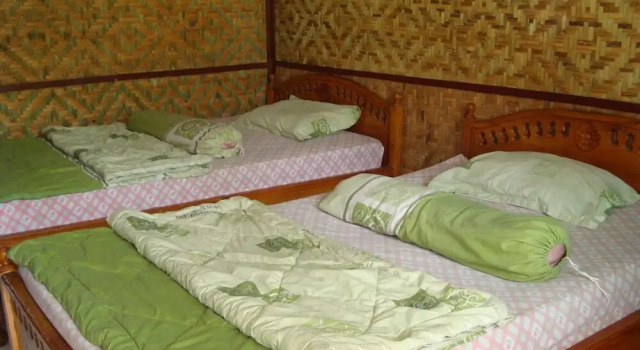 Ucik Tengger, Book Hotel Hoteller i Probolinggo med pool, Swimmingpool