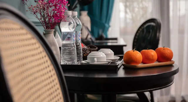 Полулюкс Madelise Palace Hotel & Travel