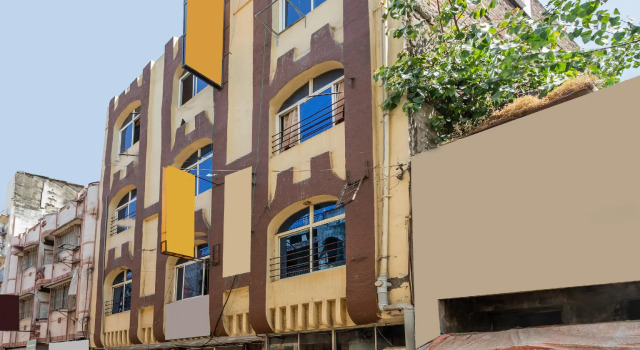 SPOT ON 36557 Hotel Sawera, Забронировать Отель Отели штата Махараштры 3 звезды, 3*