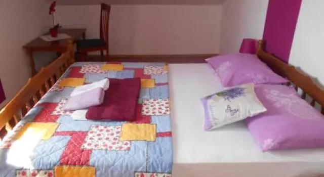 Apartment Olive House Rab, Prenota Appartamento Hotel a Isole Quarnerine con parcheggio, Parcheggio