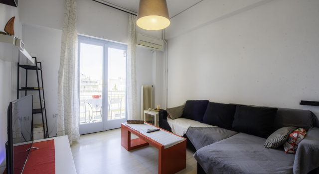 Spacious Living at Kallithea, Забронировать Отель Отели Афины с парковкой, рядом с Калитея, Парковка