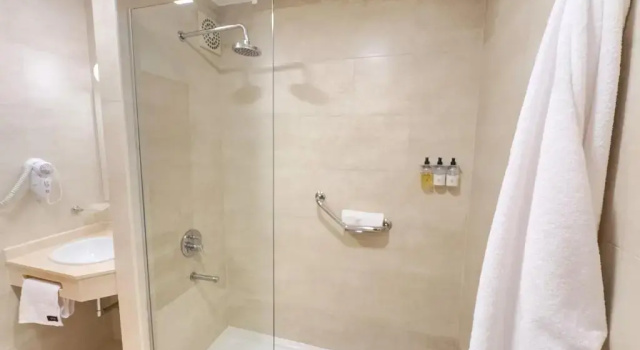 Трёхместный номер Standard Urbe Hotel