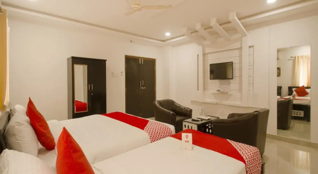 Двухместный номер Standard OYO 13062 Kamala Residency-Inn