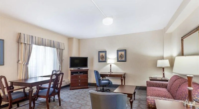 IHG Army Hotels Five Star Inn, Buchen Sie Hotel West Point Hudson Valley