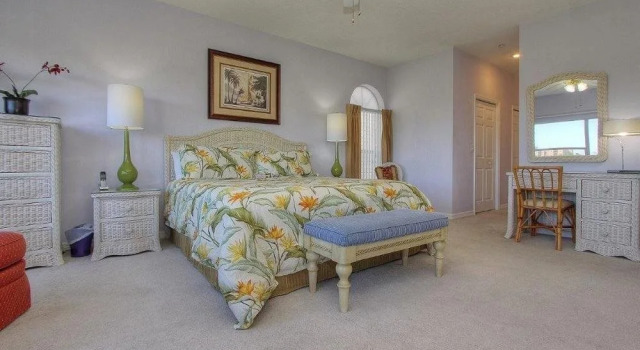 Mariners Pointe Condominiums