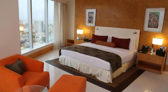 Номер Deluxe Lagos Continental Hotel