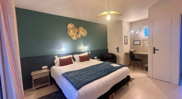Двухместный номер Comfort c 1 комнатой BRIT HOTEL CONFORT Lannion vers Perros-Guirec