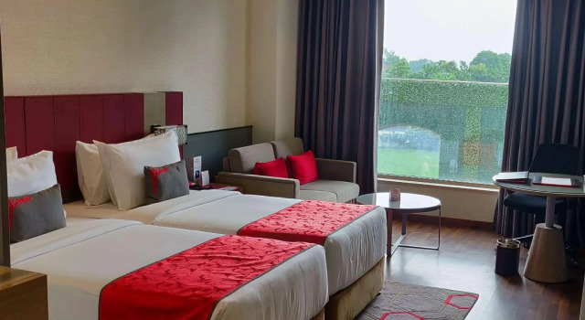 Двухместный номер Standard Ramada Plaza by Wyndham Lucknow