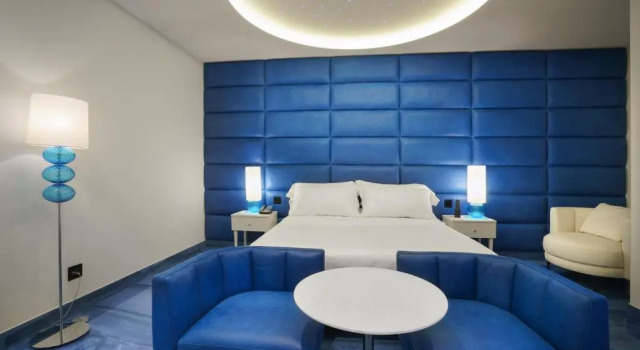 Люкс с видом на сад Grotta Palazzese Beach Hotel