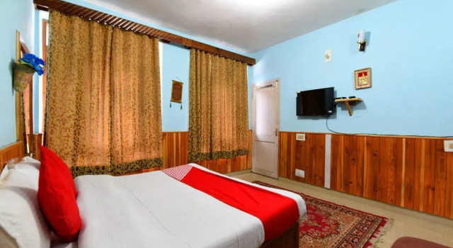 Oyo 13710 Home Cozy 2Bhk Aleo Manali