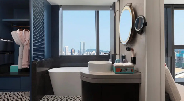 Двухместный номер Standard с видом на город Hotel Indigo Zhuhai Xiangzhou by IHG