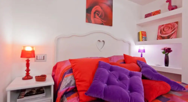 Rental In Rome Colour Colosseum Loft