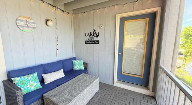 Номер Standard Lazy L at the Lake Chic 3 BDR Condo w/ Boat Slip