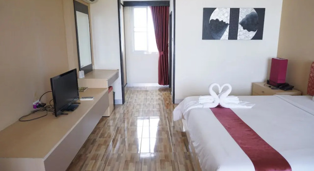 Panatara Hotel, Забронировать Отель Отели Южного Таиланда с парковкой, Парковка