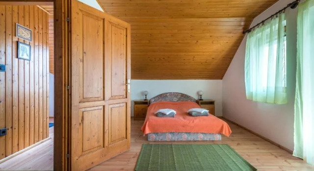 Topáz Apartmanházak, Buchen Sie Hotel Part Somogy