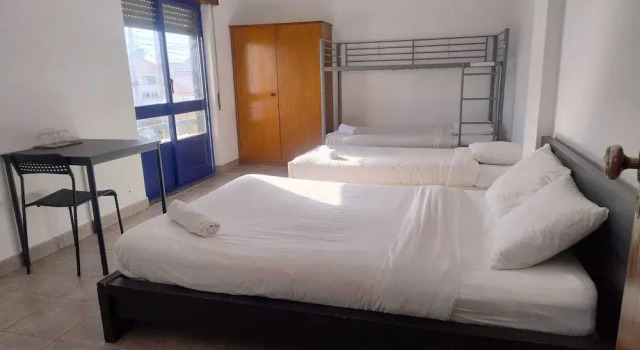 Номер Standard Come Inn Costa da Caparica