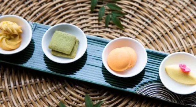 Yu Shui Hot Spring Hotel, Varaa Hotelli Hotellit Changzhou uima-altaalla, Uima-allas