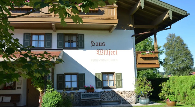 Gästehaus Willfert, Varaa Hotelli Hotellit Baijeri pysäköinnillä, Pysäköinti
