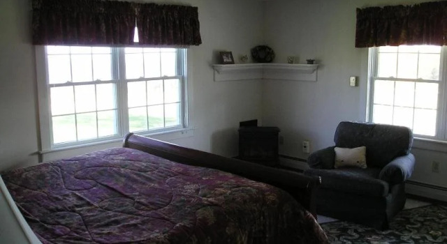 Cooper Hill Inn