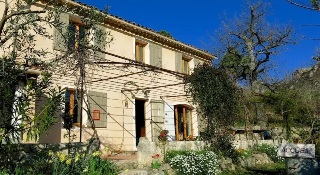 Chambres d'Hôtes Les Oliviers