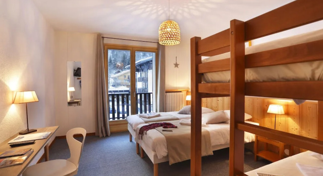 Четырёхместный номер Standard Hôtel Eliova lEau Vive