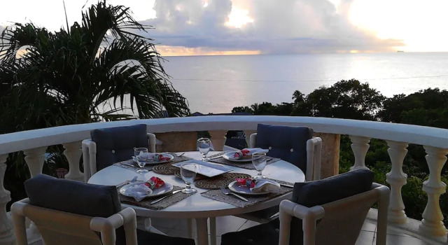 Вилла с 4 комнатами рядом с пляжем Seacruise Villa