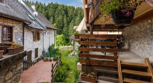Charmante Maison Cosy familiale, Забронировать Отель Сен-Пьер-де-Шартрёз Chartreuse