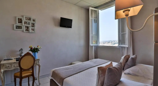Двухместный номер Standard с видом на город Le Panoramic Boutique Hôtel